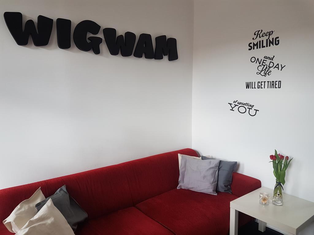 Wigwam Hostel Вроцлав Экстерьер фото