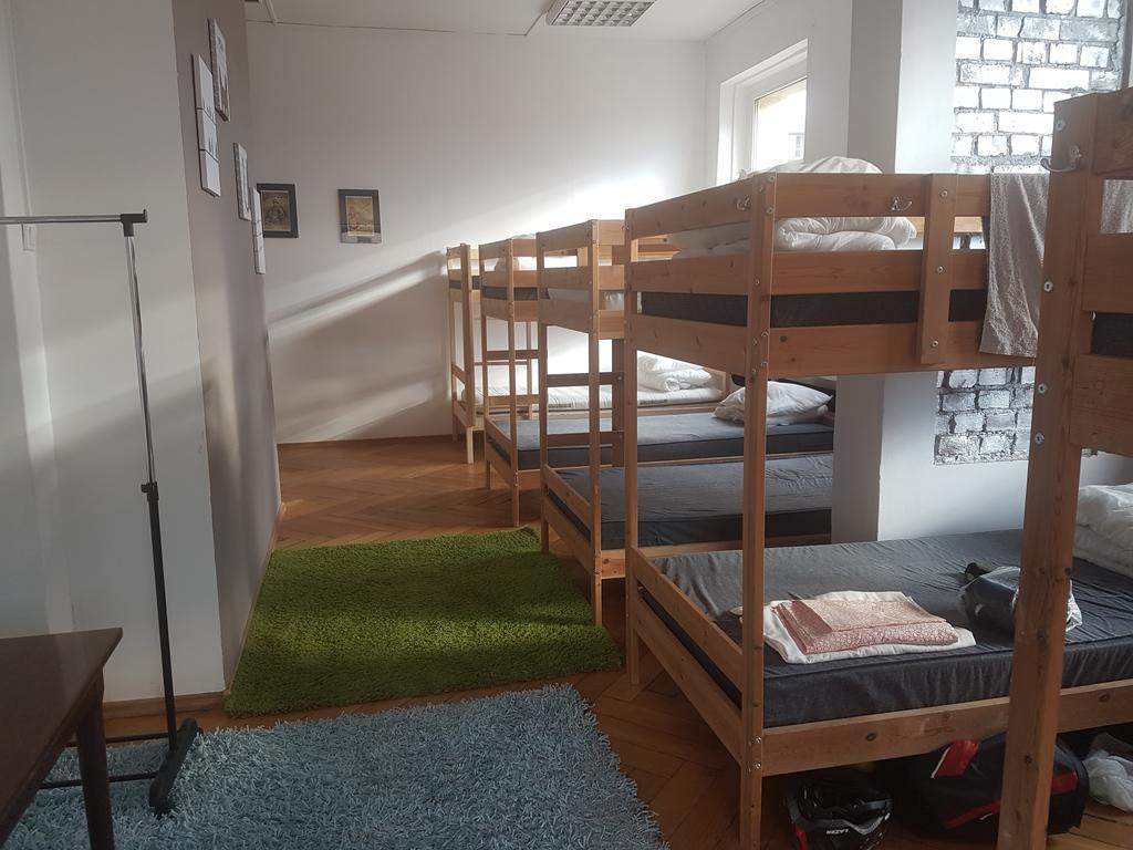 Wigwam Hostel Вроцлав Экстерьер фото