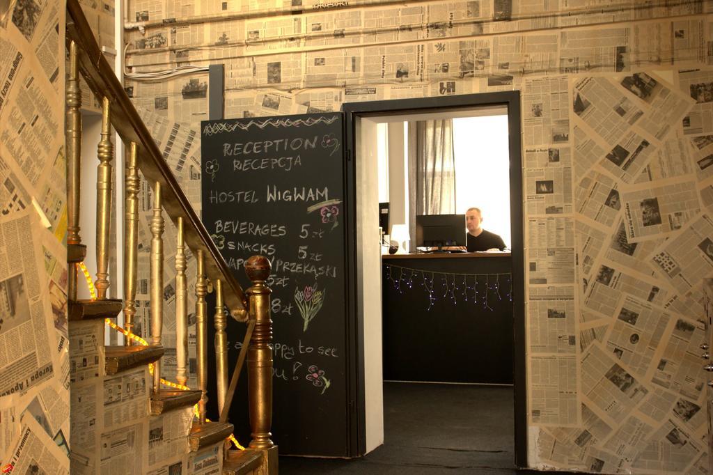 Wigwam Hostel Вроцлав Экстерьер фото