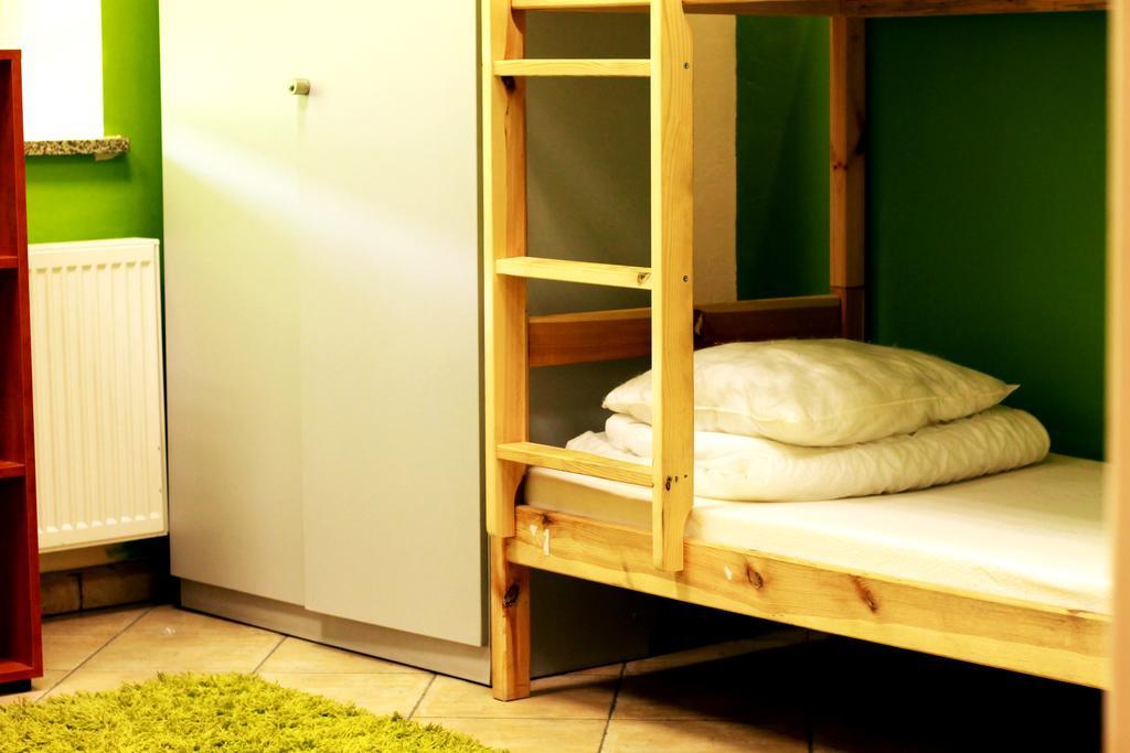 Wigwam Hostel Вроцлав Экстерьер фото