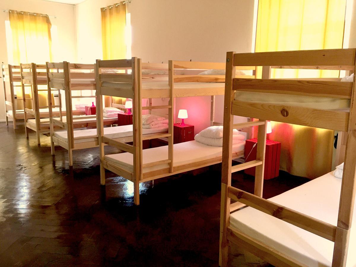 Wigwam Hostel Вроцлав Экстерьер фото
