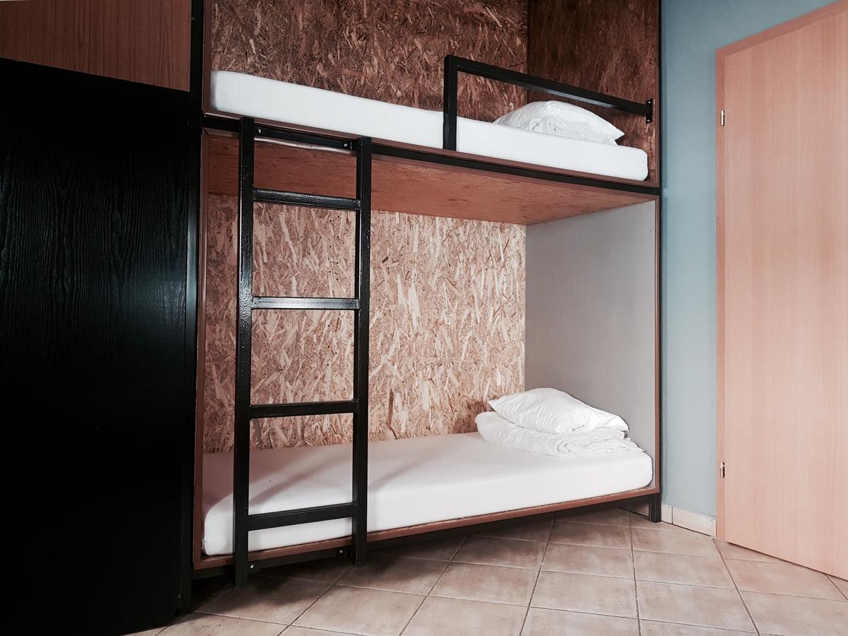 Wigwam Hostel Вроцлав Экстерьер фото